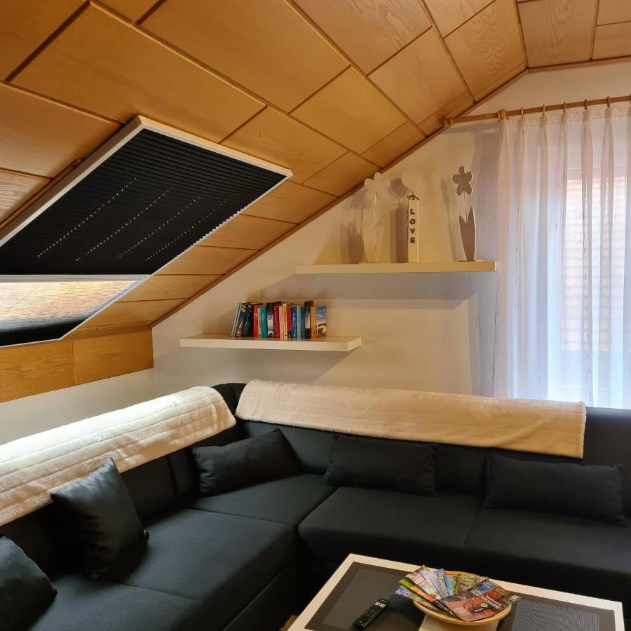 Ferienwohnung Cornelia Und Michael Persang Gbr Eppenbrunn Buitenkant foto
