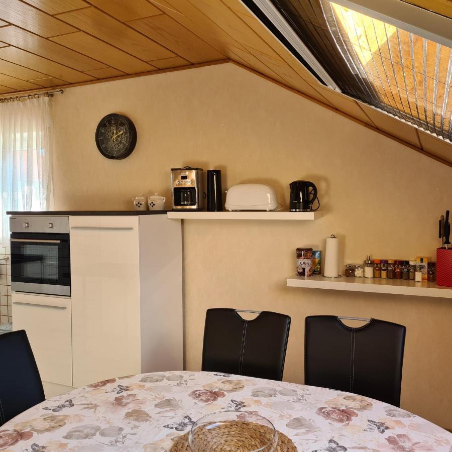 Ferienwohnung Cornelia Und Michael Persang Gbr Eppenbrunn Buitenkant foto